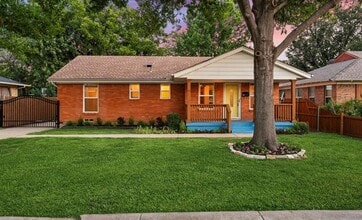 Building Photo - 3042 Newcastle Dr
