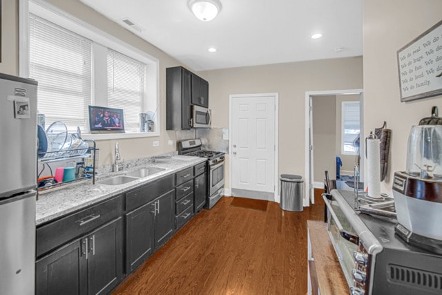 Building Photo - 7828 S Winchester Ave