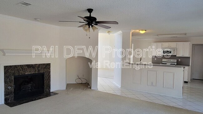 Building Photo - 822 Kipling Dr