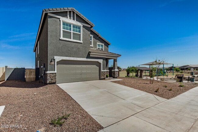 Building Photo - 20004 W Badgett Ln