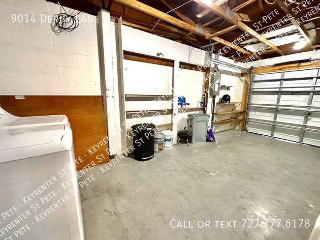 Building Photo - 9014 Derby Ln