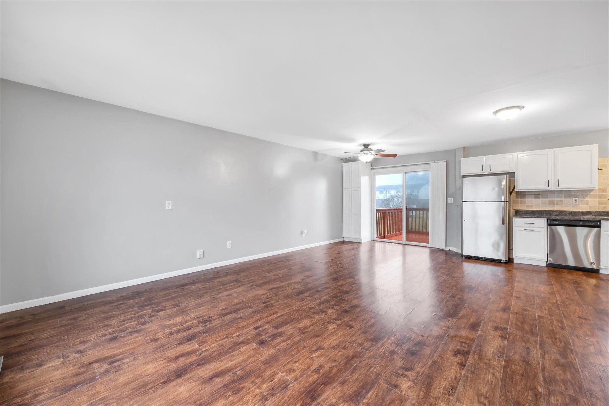 Building Photo - 2534 Millvalley Dr