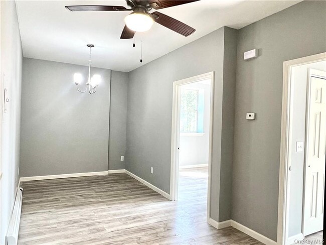 Building Photo - 39 Church St