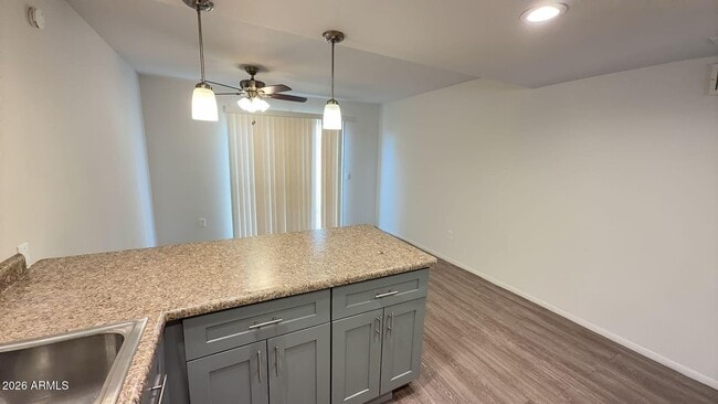 Building Photo - 4418 N 53rd Ln