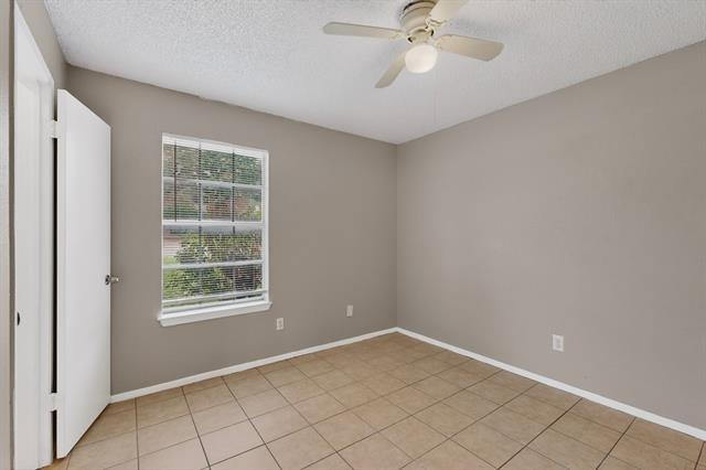 Building Photo - 8024 Cambridge Cir