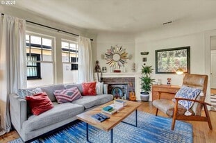 Building Photo - 2066 NW Overton St