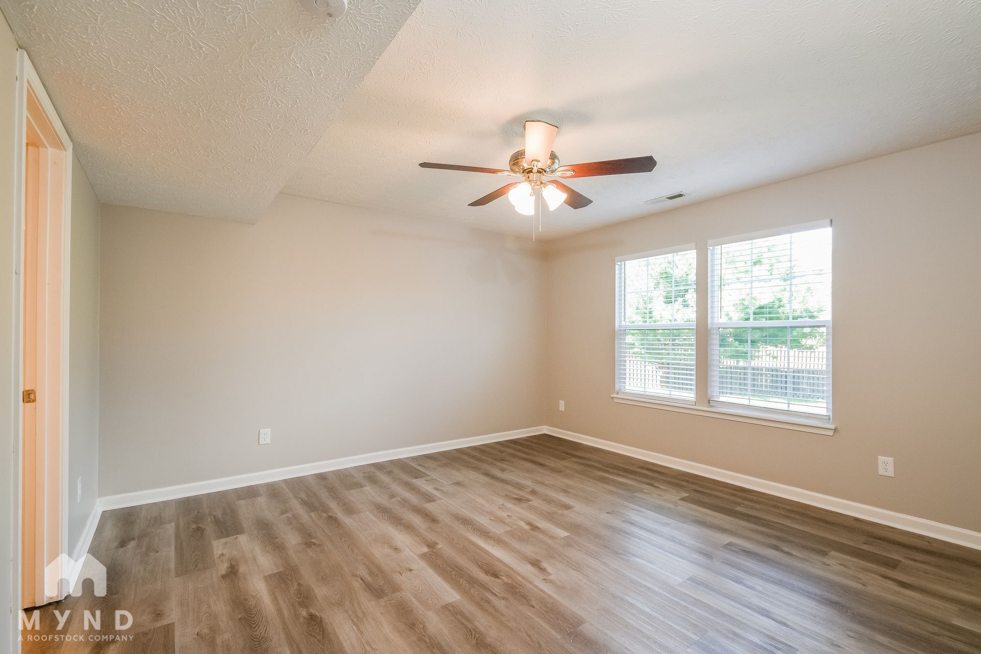 Building Photo - 16975 Napoleon Ct