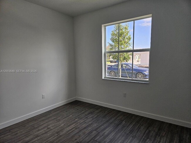 Building Photo - 5859 Shining Sea Ct