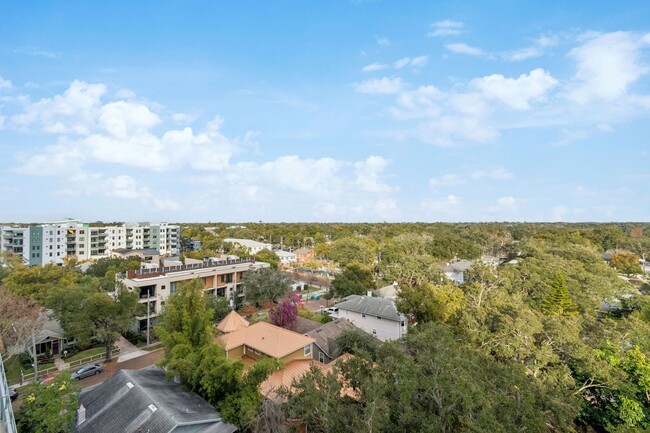 Building Photo - 101 S Eola Dr