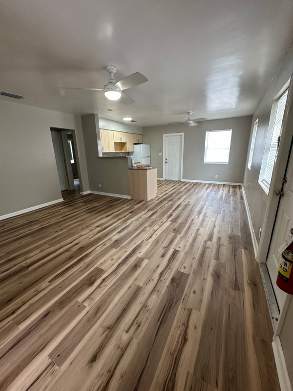 Building Photo - 160 E 27th St