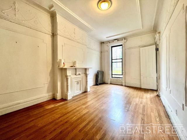 Building Photo - 1 bedroom in BROOKLYN NY 11216