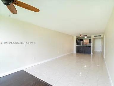 Building Photo - 9495 Evergreen Pl