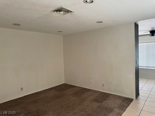 Building Photo - 4868 Treetrunk Ave
