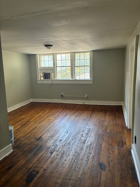 Building Photo - 541 Greenwood Ave