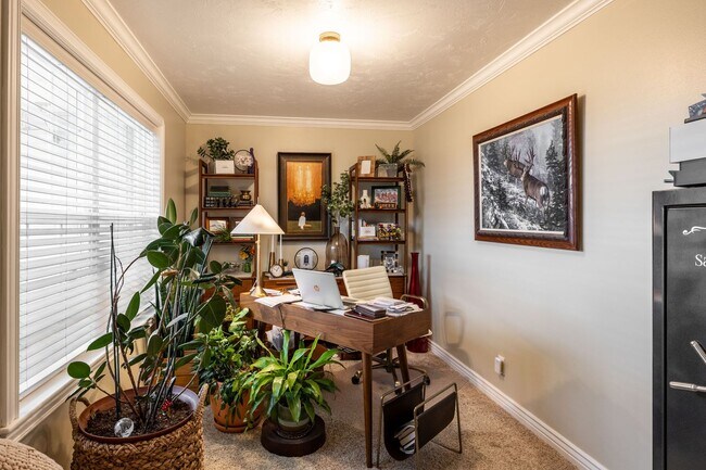 Building Photo - 3 Bedroom 2 bath home in Sugar City Idaho 2 stall garage in awesome neighborhood