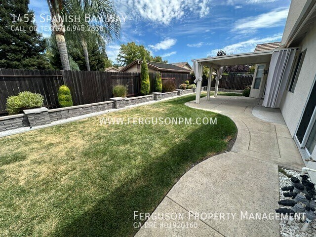 Building Photo - 1453 Spanish Bay Way