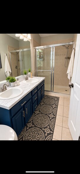 Building Photo - 3015 Bayshore Pointe Dr