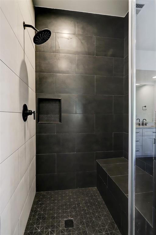 Building Photo - 4304 Sondick Ct