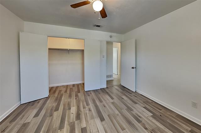 Building Photo - 7624 Oak Garden Trail