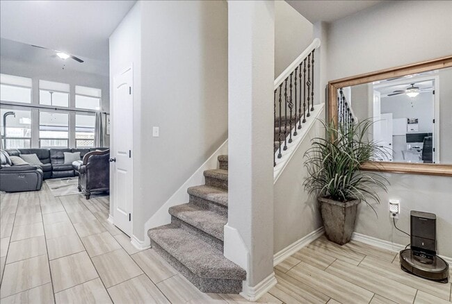 Building Photo - 7809 Pavo Real St