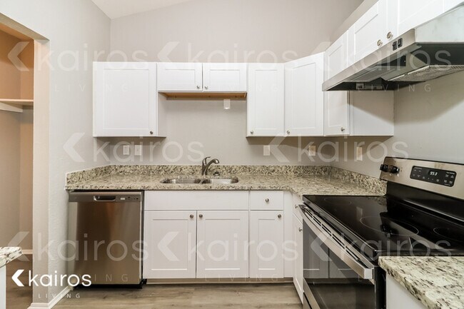 Building Photo - 2805 Forest Creek Dr.