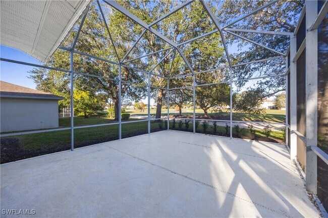 Building Photo - 2225 Heritage Greens Dr