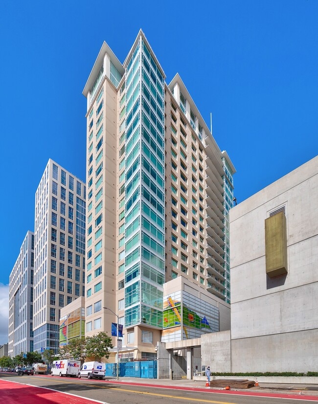 Building Photo - 1160 Mission St