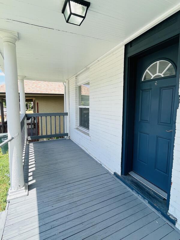 Building Photo - 379 E 800 S