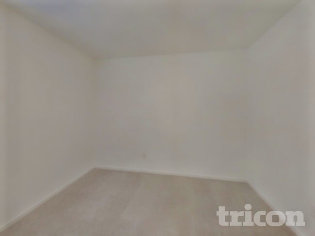 Building Photo - 13035 Shells Ln