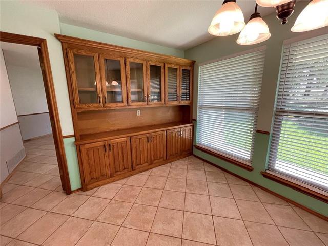 Building Photo - 6340 Grauton Dr