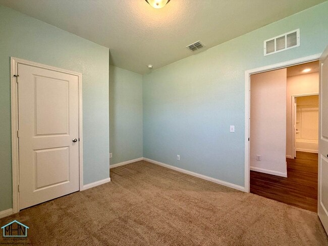 Building Photo - Beautiful 4-Bedroom 3-Bath Single Story Home Conveniently Located near Loop 1604, I-10, and FM 1516!