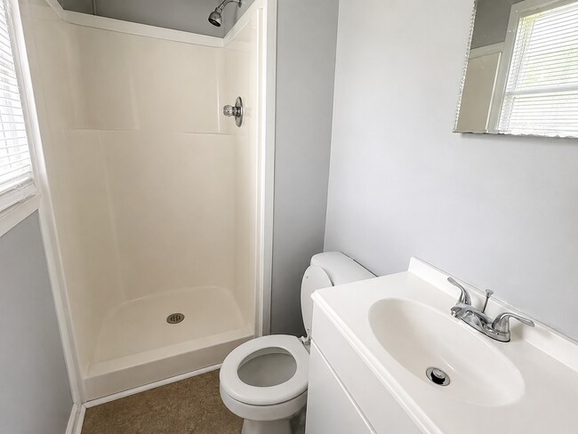 Building Photo - 3258 Lancing Ln