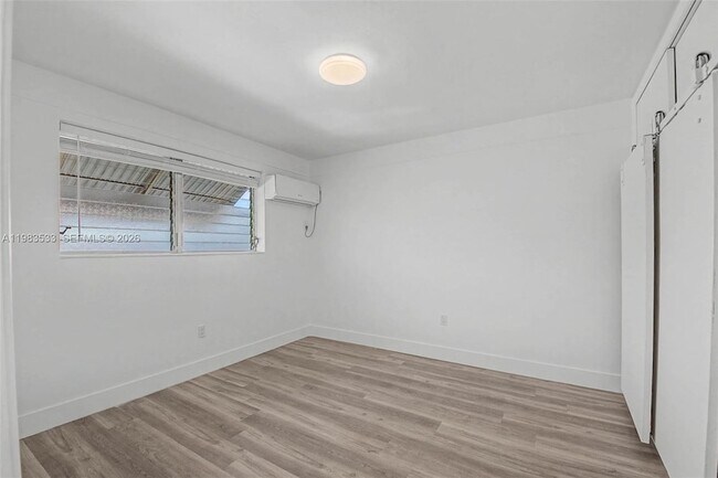 Building Photo - 60 NW 79th St