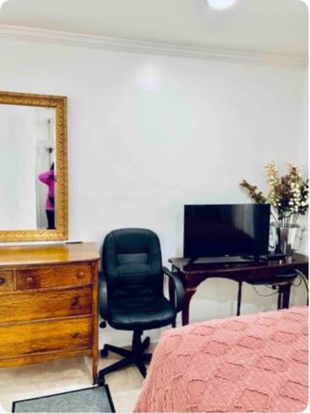 Building Photo - A1 Carlson Ct