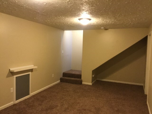 Building Photo - 9249 Belmont Pl