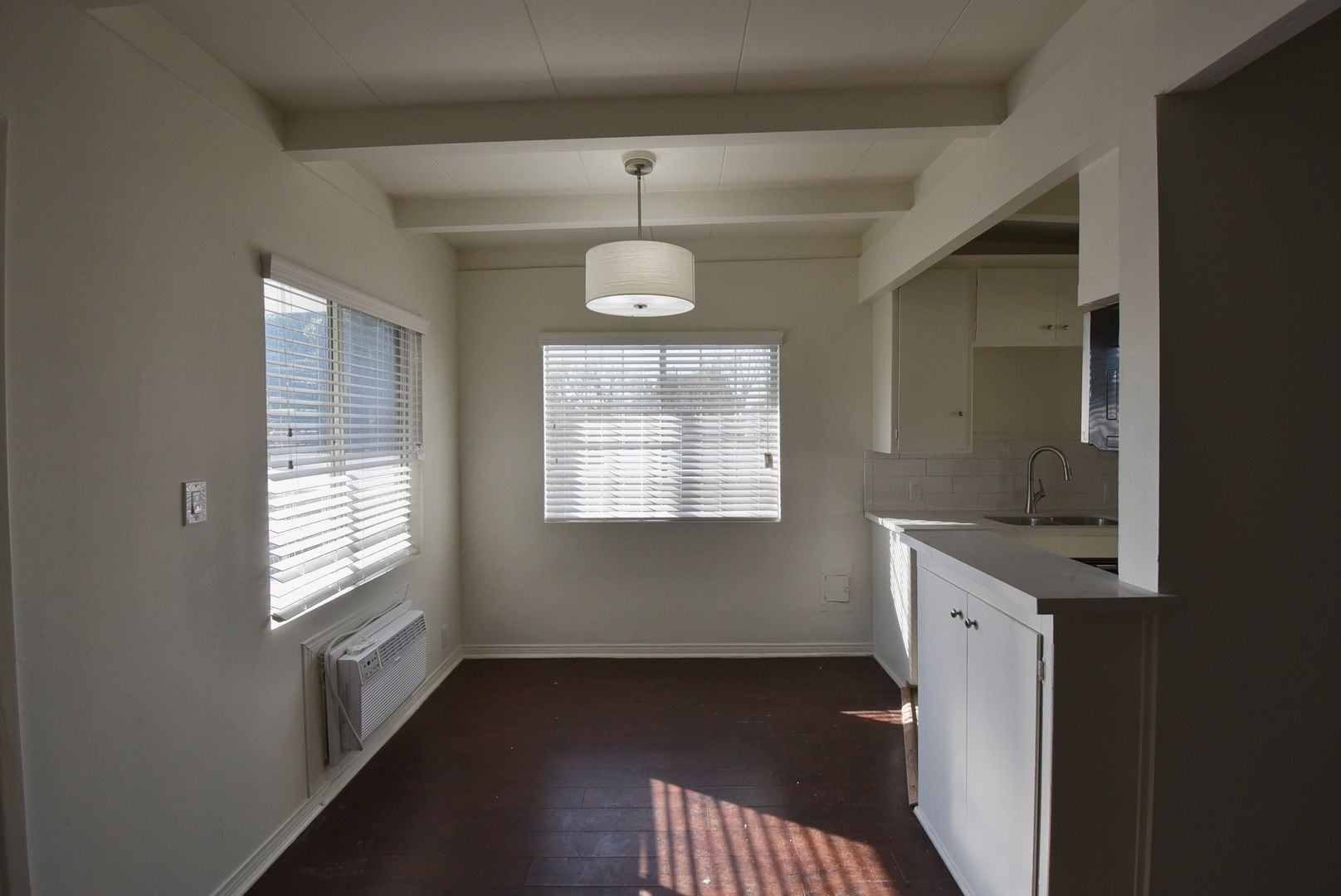 Building Photo - 6125 Whitsett Ave