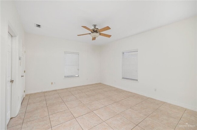 Building Photo - 4011 Lomita St
