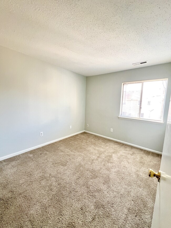 Building Photo - 3657 Smokey Chamber Dr