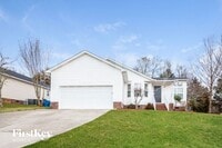 Building Photo - 998 Piney Church Rd