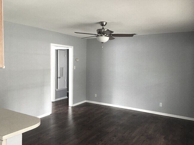 Building Photo - 4110 First View Dr