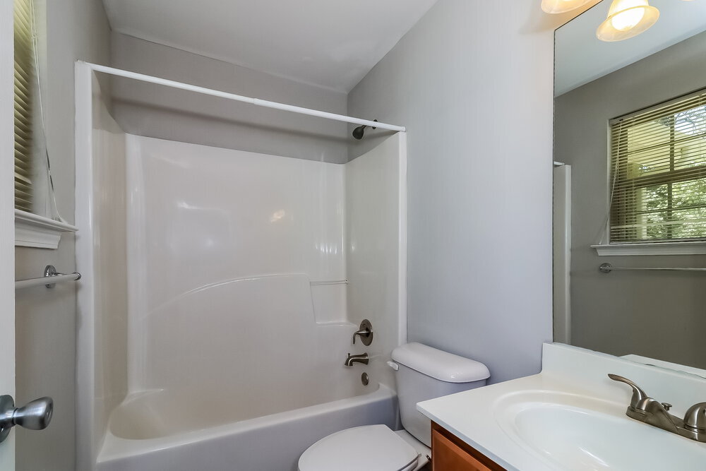 Building Photo - 4999 Galbraith Cir
