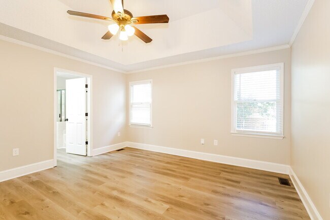 Building Photo - 5406 Branch St