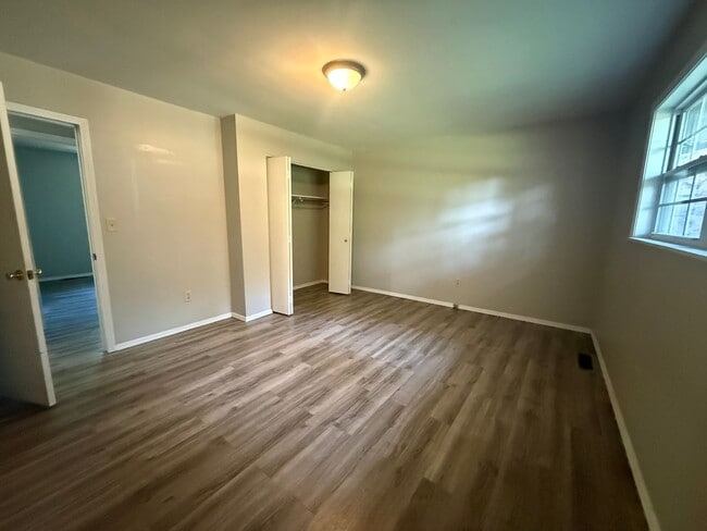 Building Photo - Location! Location! This super cute 3 bedroom 2 full bathroom 2 car garage home with a bonus Room...