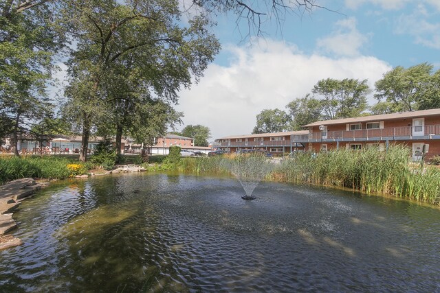 Building Photo - 1910 W Hatherleigh Ct