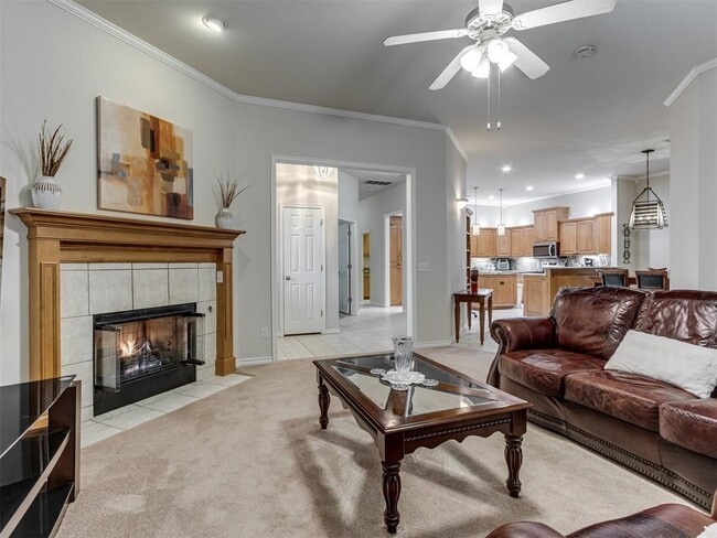 Building Photo - 15400 Swallowtail Rd