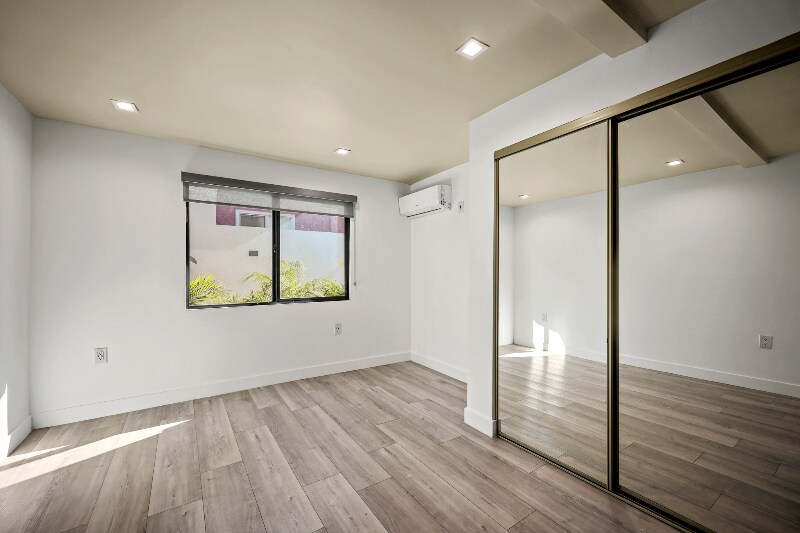 Building Photo - 1139 Bellevue Ave