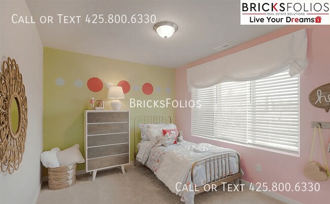 Building Photo - 8860 53rd Pl NE