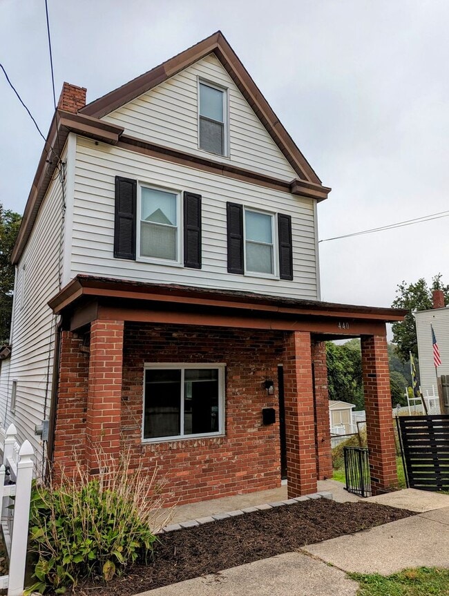 Primary Photo - 2 Bedroom 1 Bathroom Single Family Home (M...