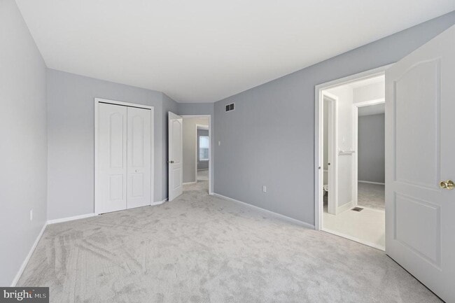 Building Photo - 5502 Constitution Ct