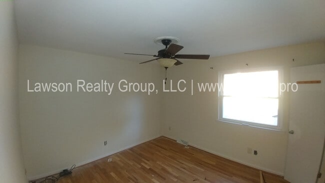 Building Photo - Beautiful Home in Cave Spring with Partially Finished Basement